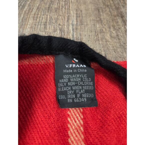 V. Fraas Soft Fleece Drape Wrape Cardigan Sweater One Size Classic Red Plaid - Picture 2 of 2